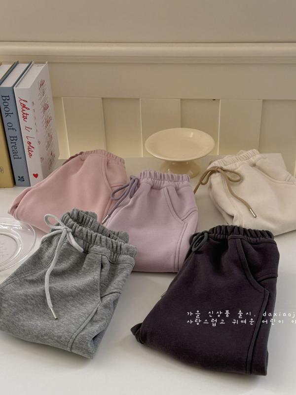 子供服 パンツ 秋冬 子供用 無地 イージーパンツ 裾絞り ズボン 綿混 中小キッズ 紫 麻グレー ピンク系 杏色 鉄グレー 90cm 100cm 110cm 120cm 130cm 140cm 150cm