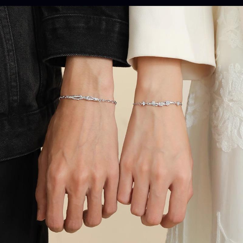 ブレスレット ペア 男女兼用 925シルバー 花モチーフ カップル 恋人 手作り シルバーアクセサリー 銀細工 花びら 記念日 誕生日 プレゼント 6,041円