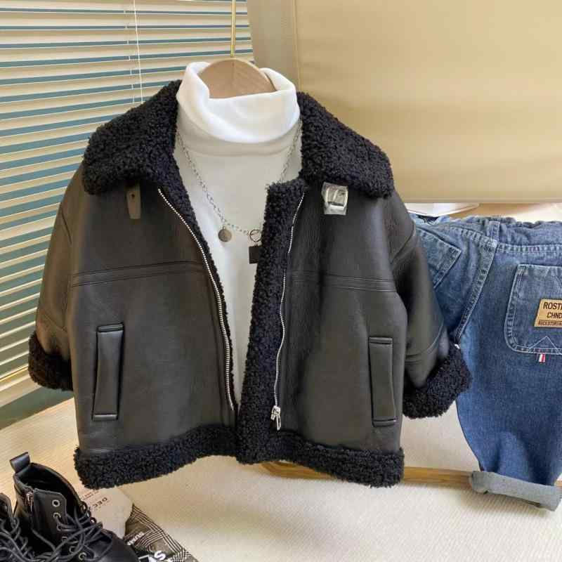 子供服 ジャケット ボーイズ レザー アウター 裏起毛 秋冬 無地 カジュアル 普段使い ショート丈 黒/茶色/緑 90 100 110 120 130 140 150 160
