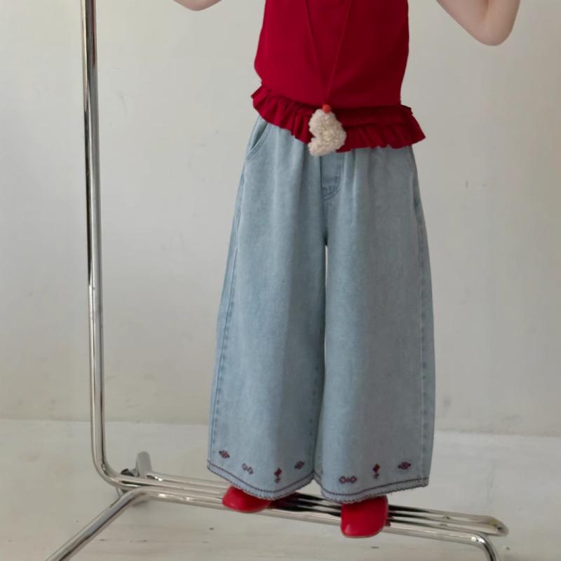 子供服 ジーンズ 女の子 デニムパンツ 刺繍入り ワイドレッグパンツ ストレートパンツ 薄手 普段着 B類 中小キッズ 90cm 100cm 110cm 120cm 130cm 140cm 150cm