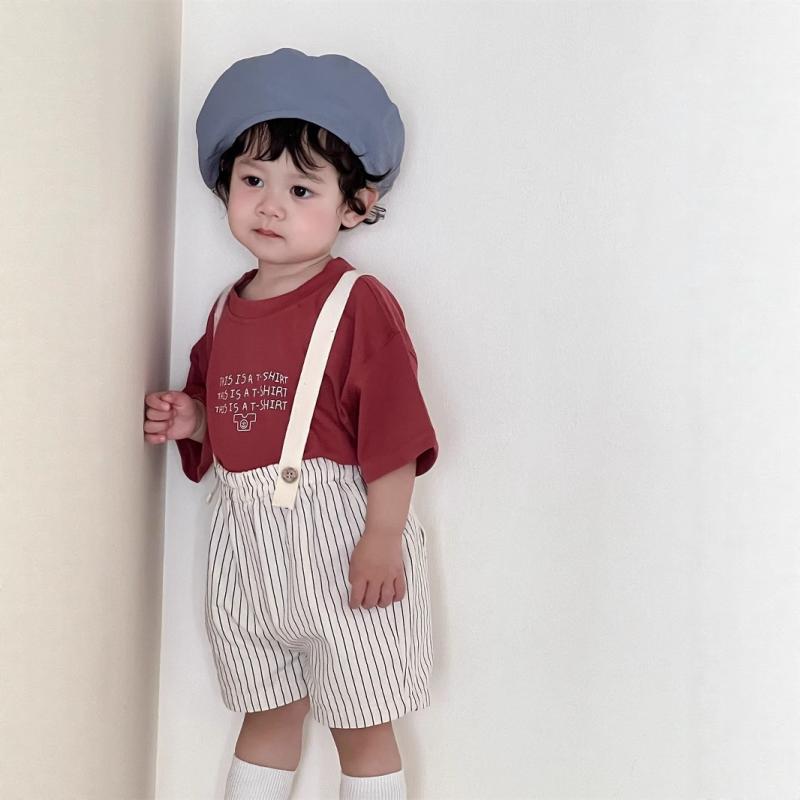 子供用半袖Tシャツとストライプ柄ショートパンツのセットアップ 春夏 薄手 かわいい男の子向けの韓国風上下セット 綿95％ 73cm 80cm 90cm 100cm