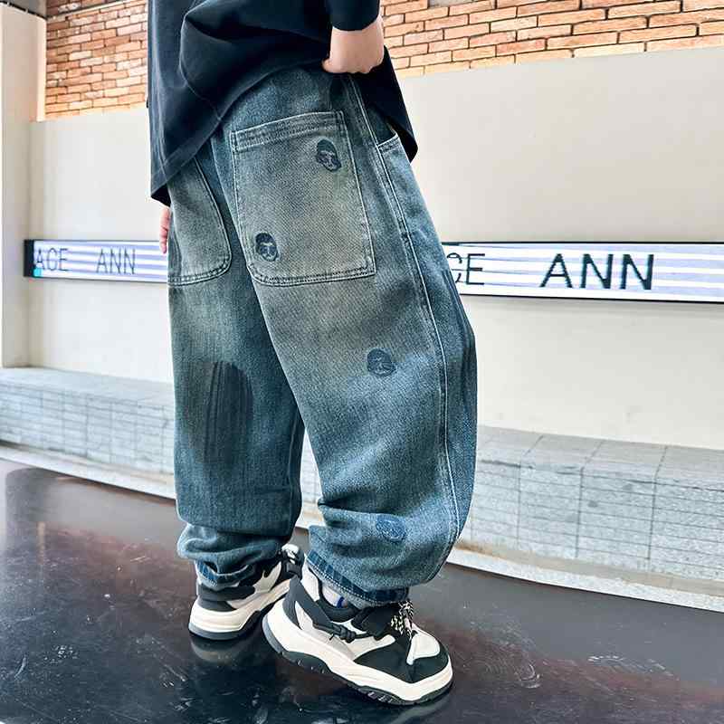 子供用ジーンズ 男の子 春秋 デニムパンツ 長ズボン ボーイズ 普段着 ブルージーンズ 伸縮性 通学着