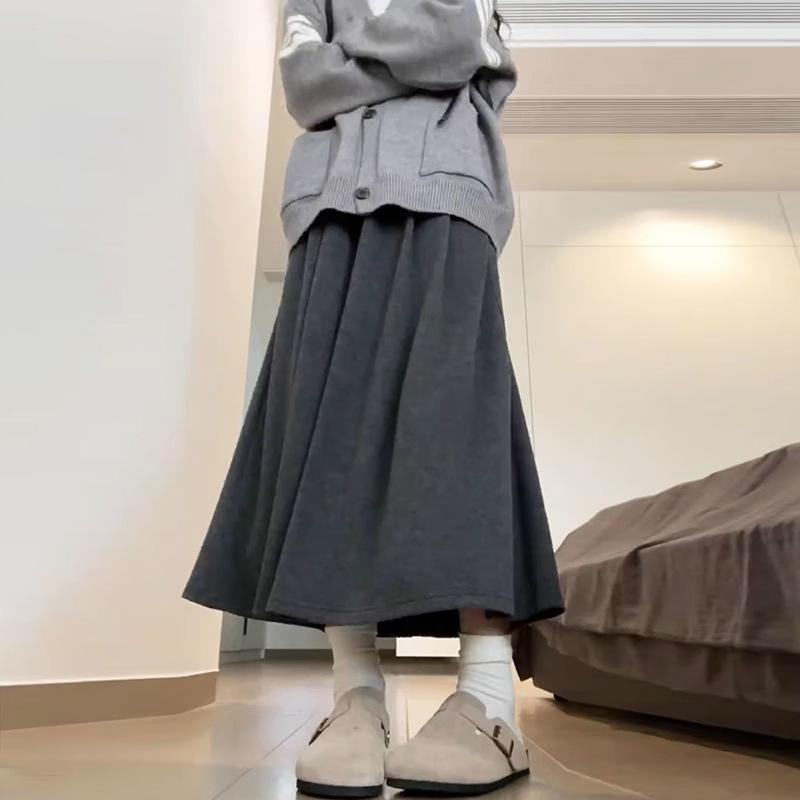 スカート レディース 春秋 ニット Aライン ミモレ丈 ポリエステル ウエストゴム 無地 黒 ブラック グレー 灰色 ゆったり 伸縮性 韓国ファッション