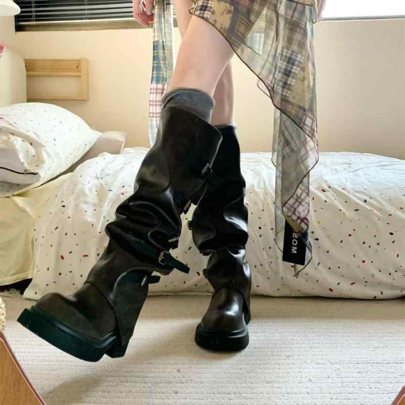 ブーツ レディース 高筒ブーツ ニーハイブーツ 厚底 チャンキーヒール 張りさける ゴシック ゴスロリ ライダース 美脚 二層牛皮 ラウンドトゥ 34 35 36 37 38 39 40 秋冬 黒 黒いこと 赤銅色