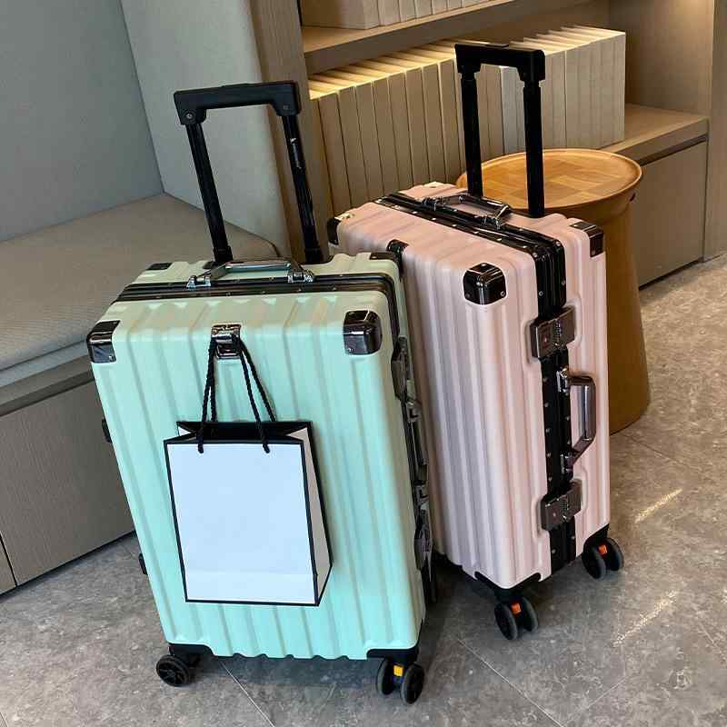スーツケース 丈夫 頑丈 静音 アルミフレーム キャリーケース 旅行用 男女兼用 学生 パスワードロック 大容量 PC 深灰色 前置便携 バッグ掛け 金属製 コーナーガード|シャドーテール