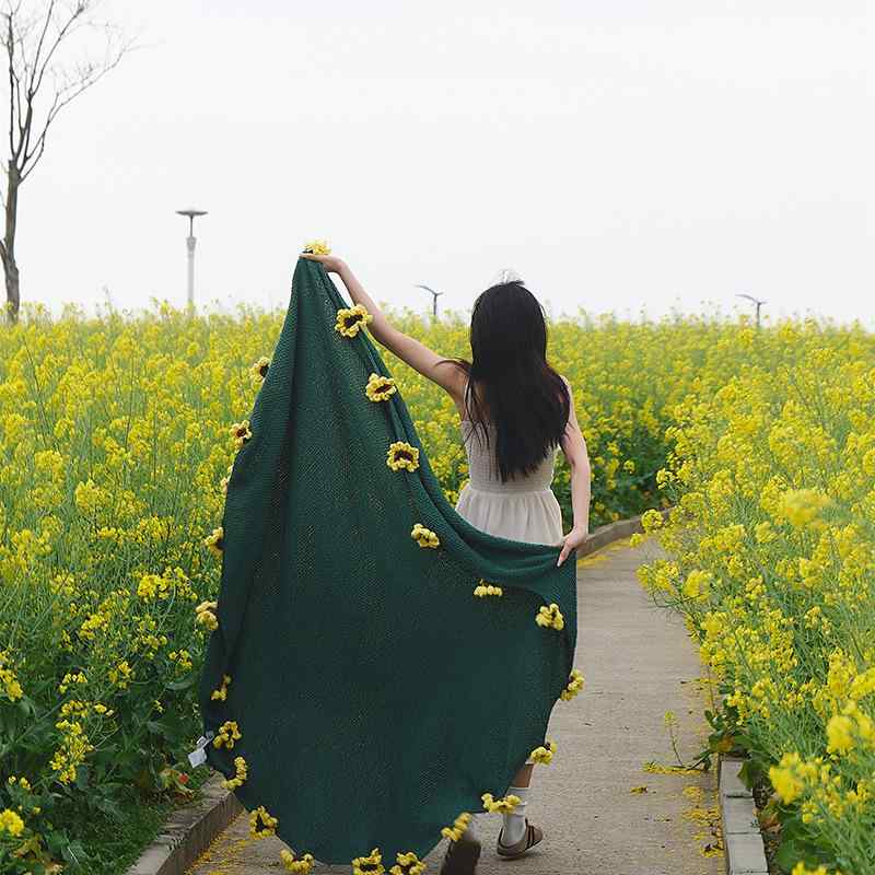 ブランケット 毛布 ひまわり 花柄 差しわたし150糎 綿 秋冬 あったか 肩かけ 肩かけ