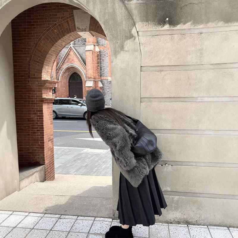 スカート レディース 秋冬 シンプル Aライン ひざ丈 ミモレ丈 無地 プリーツスカート ハイウエスト 細見え スタイルアップ 通勤 オフィス きれいめ エレガント 上品 高見え|シャドーテール