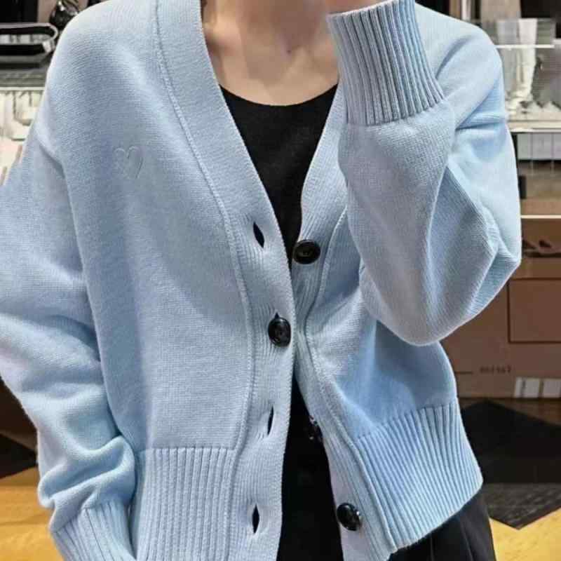 カーディガン ニット レディース メンズ 春 Vネック 刺・墸 ハート パステルカラー ゆったり 羽織り ストリート カジュアル 普段使い デート 羊毛 綿
