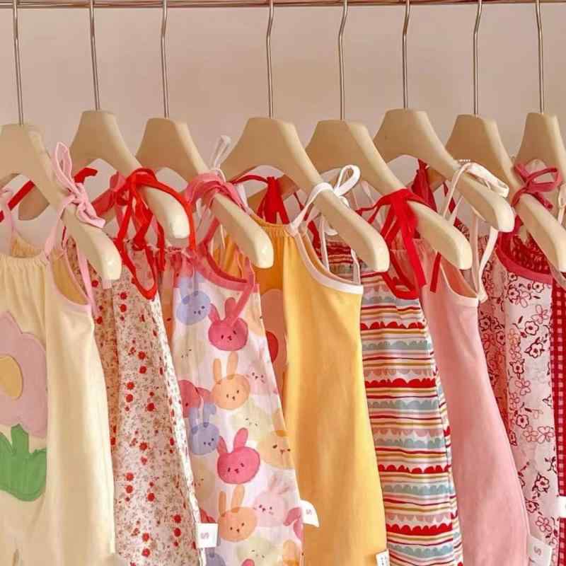 ベビー服 薄手 かわいい ロンパース 春夏 赤ちゃん ノースリーブ カバーオール 綿100% 切り替え カラフル アニマル 小花柄