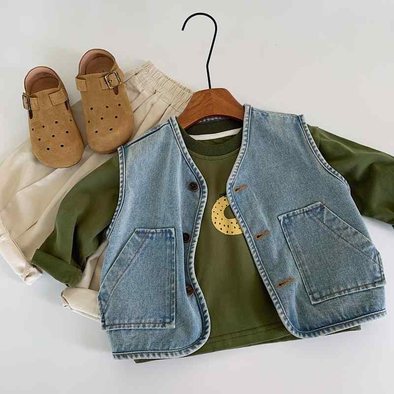 子供服 ベスト デニムベスト 男の子 女の子 おしゃれ かわいい レトロ風 コットン100% ノースリーブ トップス 春秋