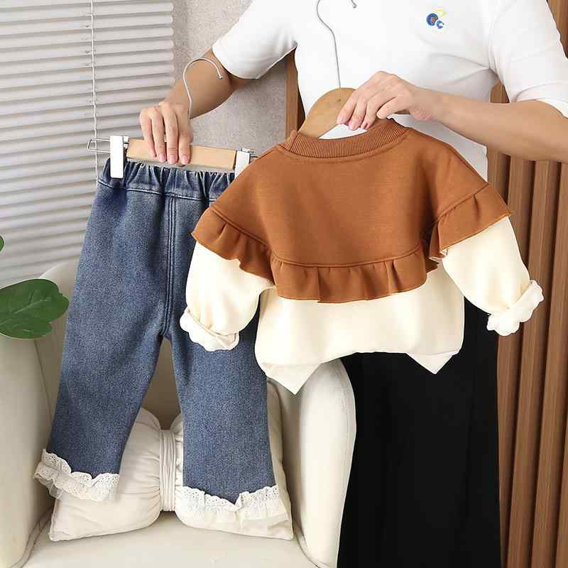 キッズ ガールズ 冬服 裏起毛 トレーナー デニムパンツ 上下セット かわいい クマ 花柄 2点セット 幼児 小学生 普段着 遊び着 ブラウン ホワイト系
