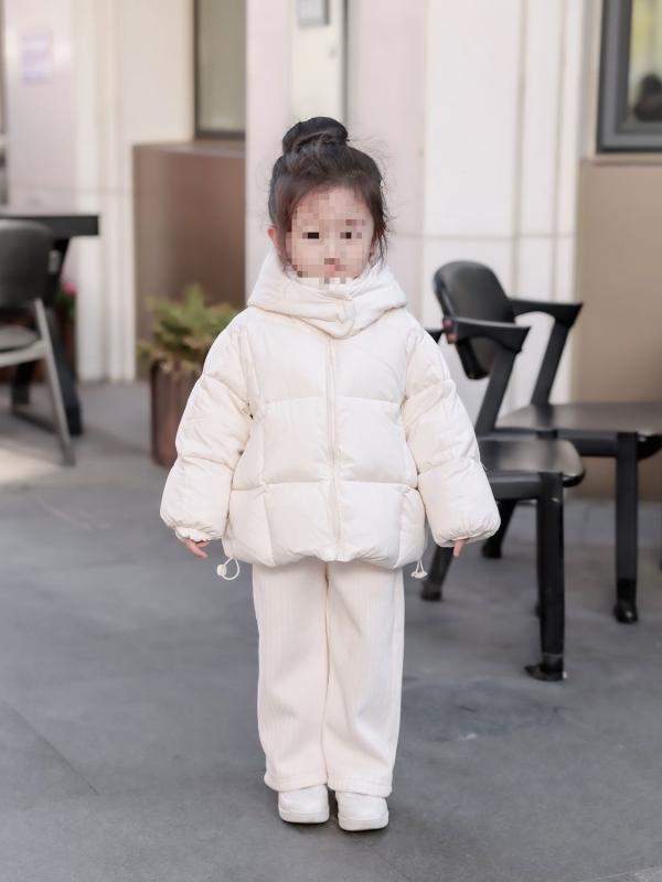 子供服 綿入りコート 女児 ベビー 中綿 ジャケット 厚手 アウター ガールズ フード付き 幼児 通園 通学 秋冬
