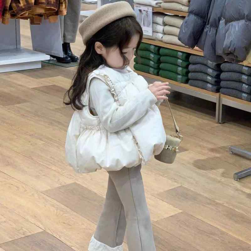 子供服 ベスト 女の子 秋冬 羽?棉 中綿入り チョッキ 防寒着 リバーシブル 無地 ガールズ 90cm 100cm 110cm 120cm 130cm 140cm