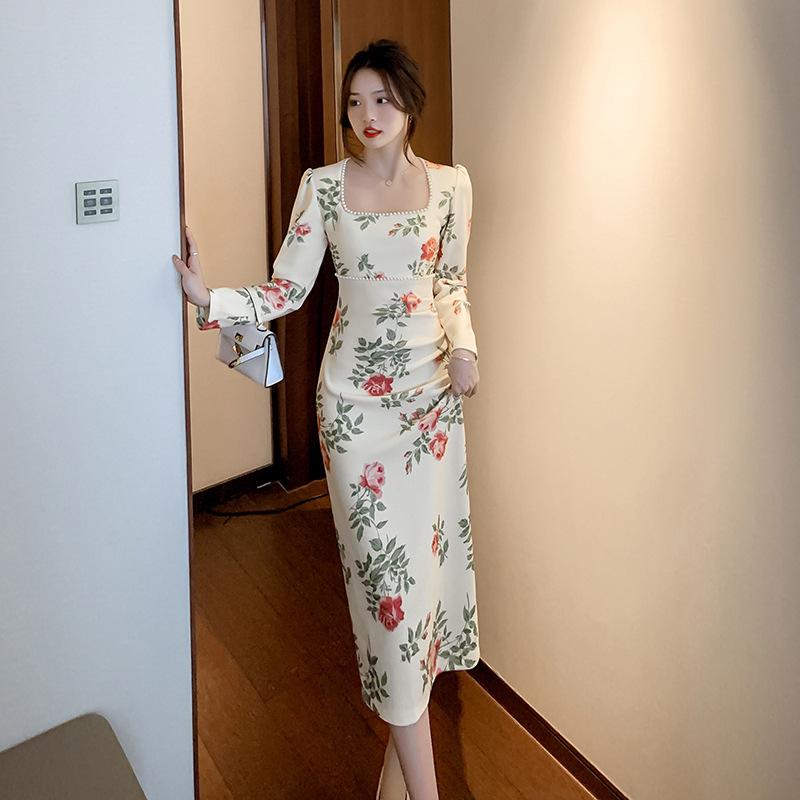 ワンピース レディース 春 長袖 包臀 ミディ丈ワンピース 花柄 黒 杏色 ワインレッド 伸縮性 切り替え 普段使い パーティー