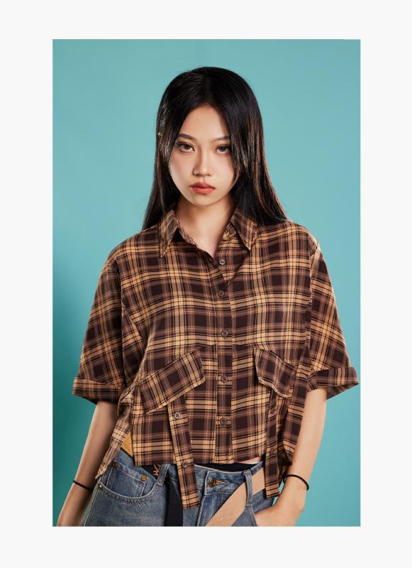 シャツ レディース 格子柄 雪紡 5分袖 薄手 夏服 ポリエステル ポリエステル繊維 条紋 格子 基本款 圧縮加工 プリーツ加工 ゆったり トップス ブラウス ポロカラー 普通丈 コーヒー色 ブラウン カフェオレ ベージュ シングルブレスト ボタン ボタ|シャドーテール