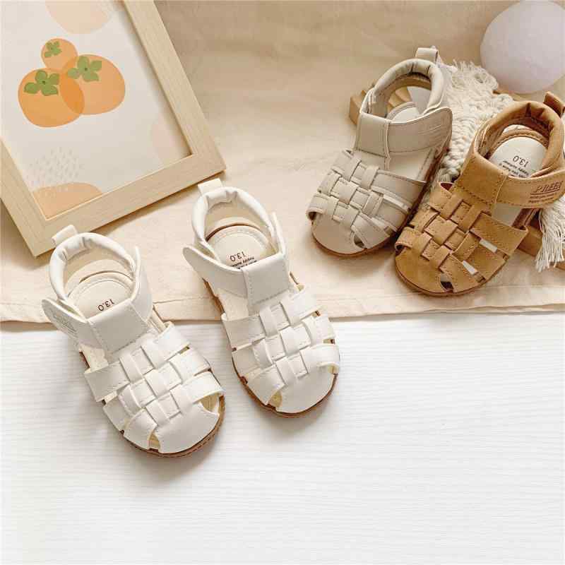 ベビー サンダル 女の子 子供靴 皮革 白色 ベージュ色 褐色 幼児靴 マジックテープ 留め 1歳 2歳 3歳 歩きやすい 幼稚園 保育園 お出かけ 公園 日系 かわいい
