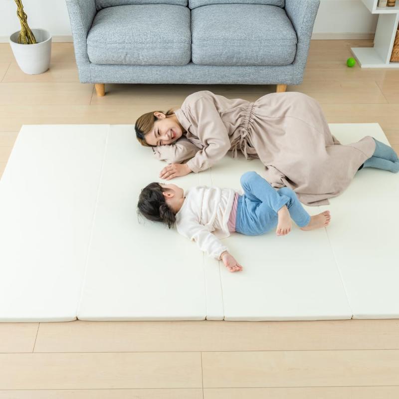 ベビーマット プレイマット シームレス 折りたたみ 床暖対応 防水 防汚 機能素材 プレットプレミアム Plet Premiumネビオ Nebio