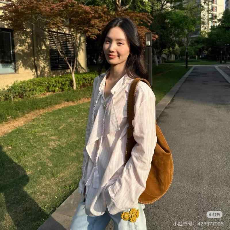 シャツ 女性用 かわいい 通勤風 気質 ピンク 長袖 POLO領 条紋柄 麻花リボン 切り替え デザイン ポリエステル 接触冷感 軽量 伸縮性 吸湿速乾 免?加工 基本款 スリムシルエット 春夏 トップス ブラウス 普段使い オフィスコーデ フェミニンス