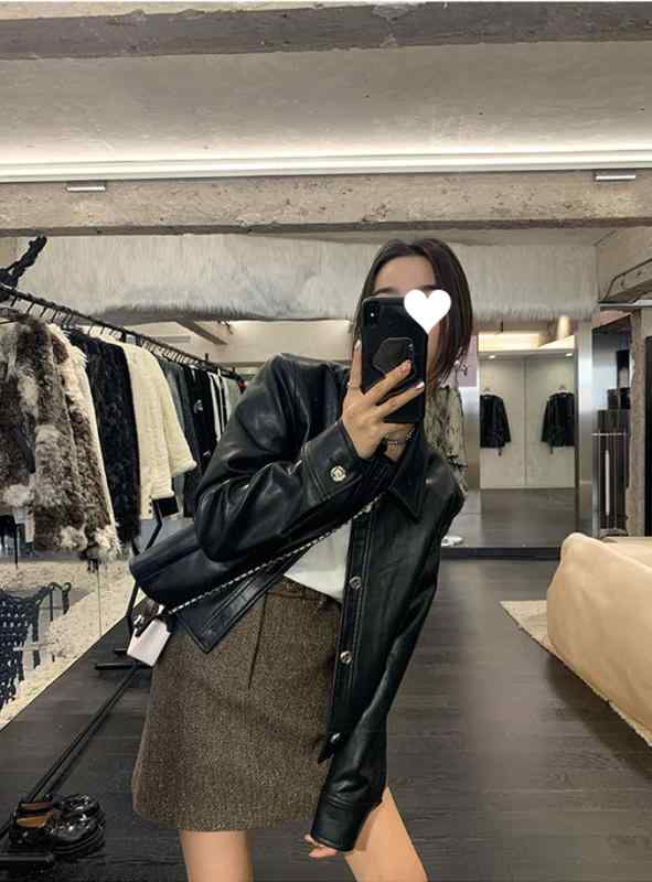 レディース 皮革ジャケット 春夏 黒 ショート丈 復古 クラシック コート トップス 通勤風 気質 スタイル 長袖 シャツカラー PU 合成皮革 軽量 伸縮性 秋冬 対応 女性用 アウトドア 普段使い