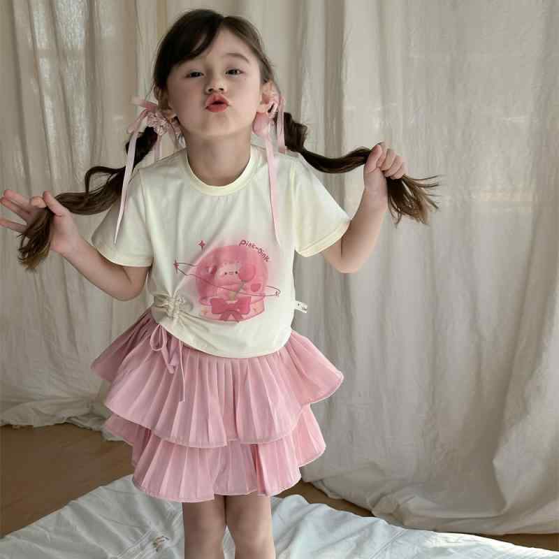 女の子 夏 セットアップ 短袖 Tシャツ 甘い プリント フレア スカート 綿 素材 かわいい デザイン 軽量 吸湿速乾 3～8歳 中小 子供服 90～150cm 対応 韓国風 スタイル トップス ボトムス 2点 組み合わせ 女児 普段使い 涼しい 通気
