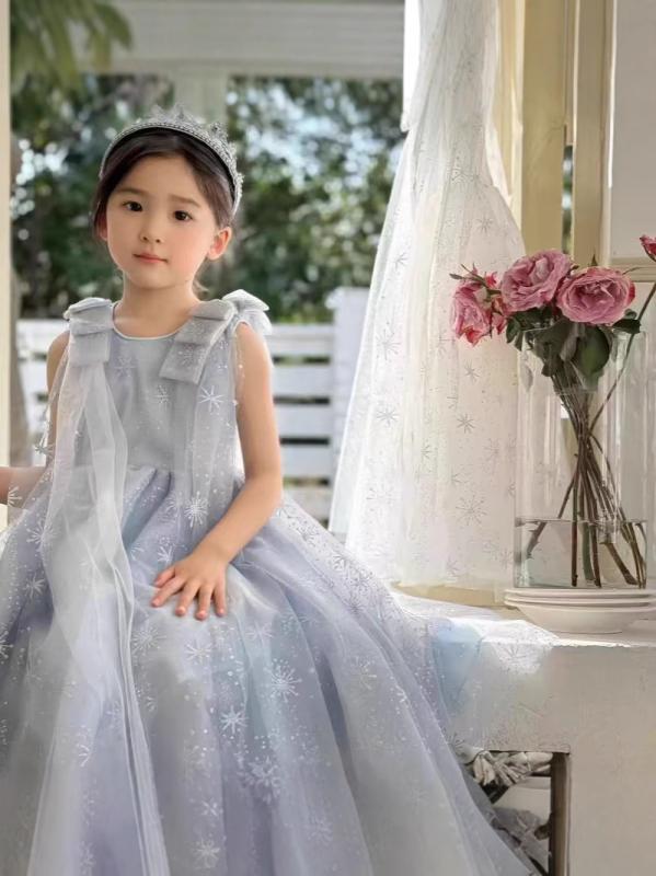 {"result": "女の子 子供服 プリンセスドレス 女童 蓬蓬スカート 夏 コットン 裏地 ポリエステル チュール 網生地 プリント 柄 ブルー リボン ガールズ ドレス 子供 ドレス 女児 服 100-150cm 軽量 通気性 涼しい 夏服 かわ