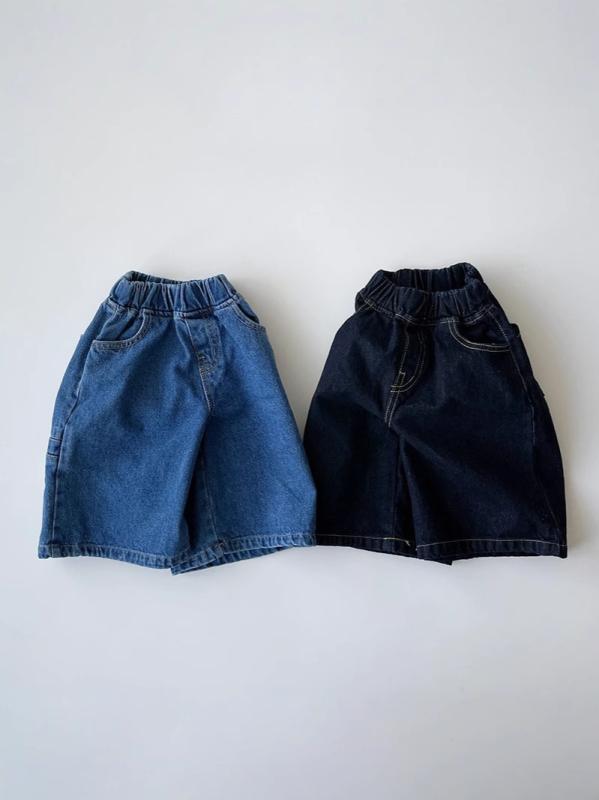 キッズ ユニセックス デニム ショートパンツ 春夏 韓国風 ファッション 子供用 ワイドレッグ 七分丈 コットン 素材 柔らか 伸縮性 ミッドライズ エラスティック ウエスト ライトブルー ブラック かわいい トレンド アイテム 普段使い 夏用 通園 通