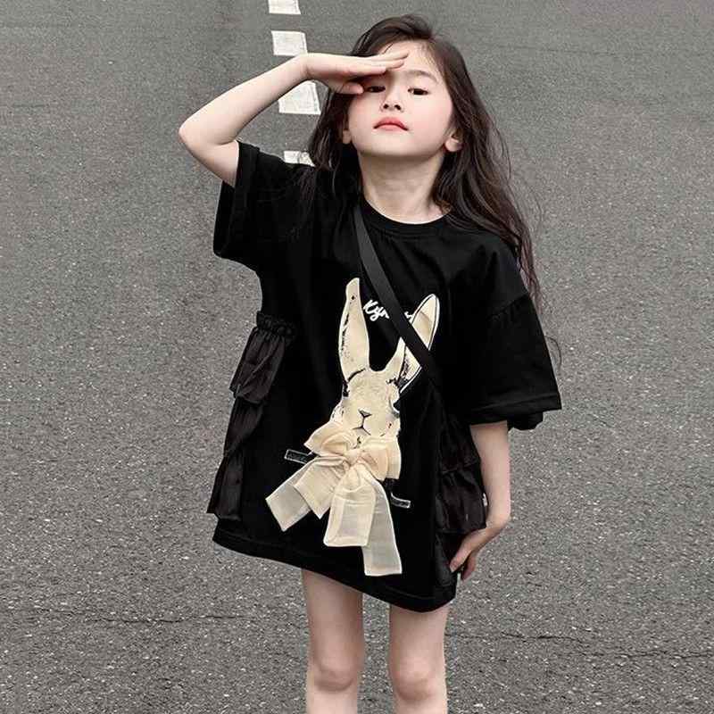 女児 トップス ワンピース 半袖 短袖 Tシャツ スカート セット 子供服 夏 春夏 季節 米色 アイボリー カラーバリエーション かわいい カジュアル スタイル 日常使い 遊び着 部屋着 伸縮性 素材 ポリエステル 混紡 軽量 快適 着心地 丸首 Vネ