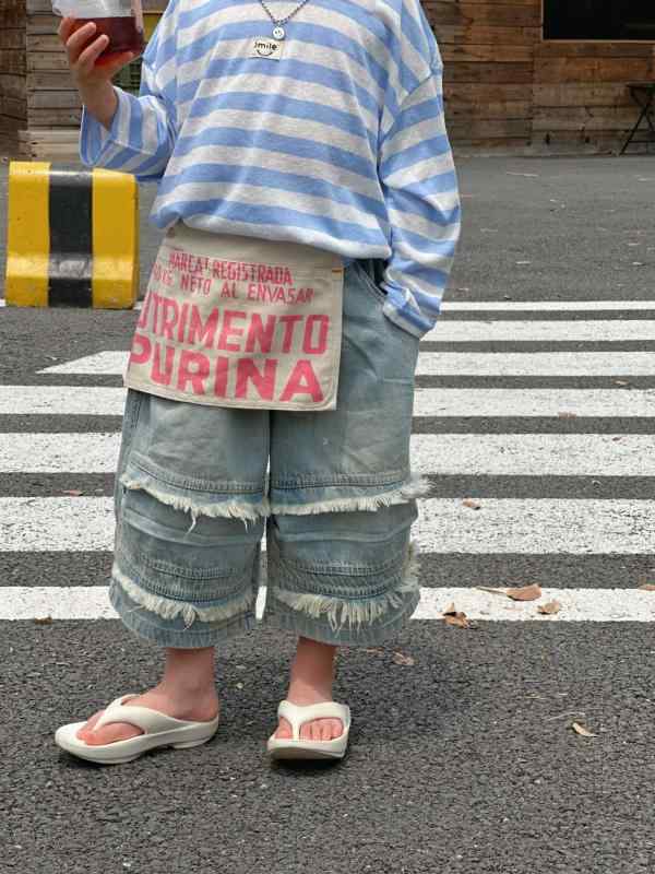 子供用 キッズ 男女共用 夏用 牛仔パンツ コットン素材 中腰 フレアヘム デザイン 柔軟加工 酵素洗い 抽象柄 純色 花辺 レース 切り替え 伸縮性 吸湿速乾 普段使い 遊び着 通園 軽量 ミディアムレングス ビッグシルエット 潮風 カジュアル ユニセ