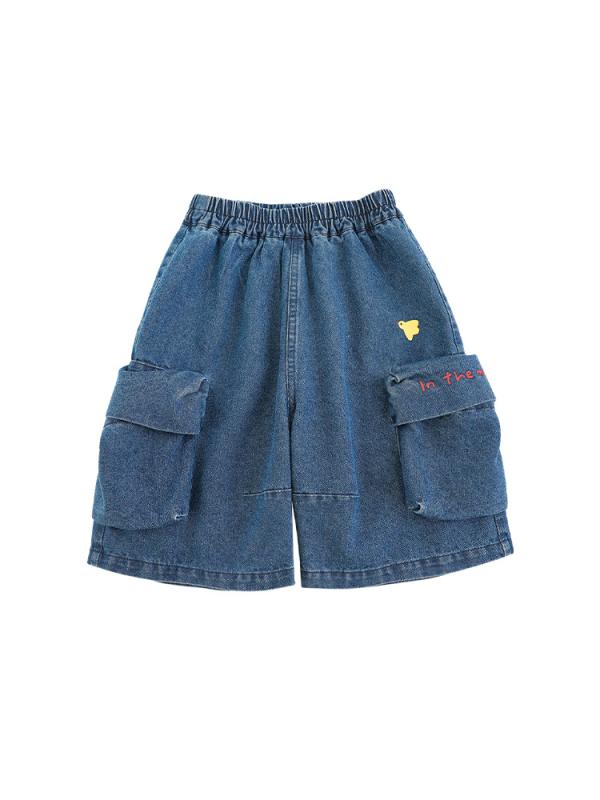 キッズ 男の子 牛仔 短パン 夏 七分丈 デニムパンツ 綿素材 軽量 透気性 柔軟 加工 純色 ブルー ミッドライズ ワイドフィット 子供用 3～8歳 100～140cm 通気 速乾 快適 普段使い 遊び着 カジュアルスタイル 潮感 デザイン 伸縮性 あ