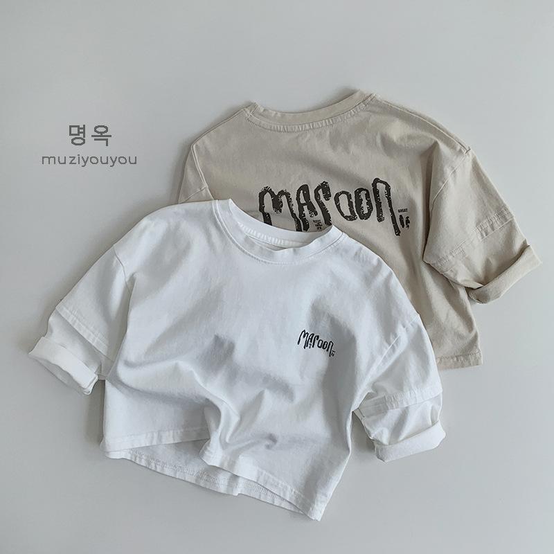 キッズ 長袖 Tシャツ 男女 幼児 中小児 韓国風 日系 個性 100%コットン トップス 百搭 上衣 柔軟 吸湿速乾 丸首 プリント アルファベット柄 春 春秋 暖色 杏色 白 80-140cm 対応