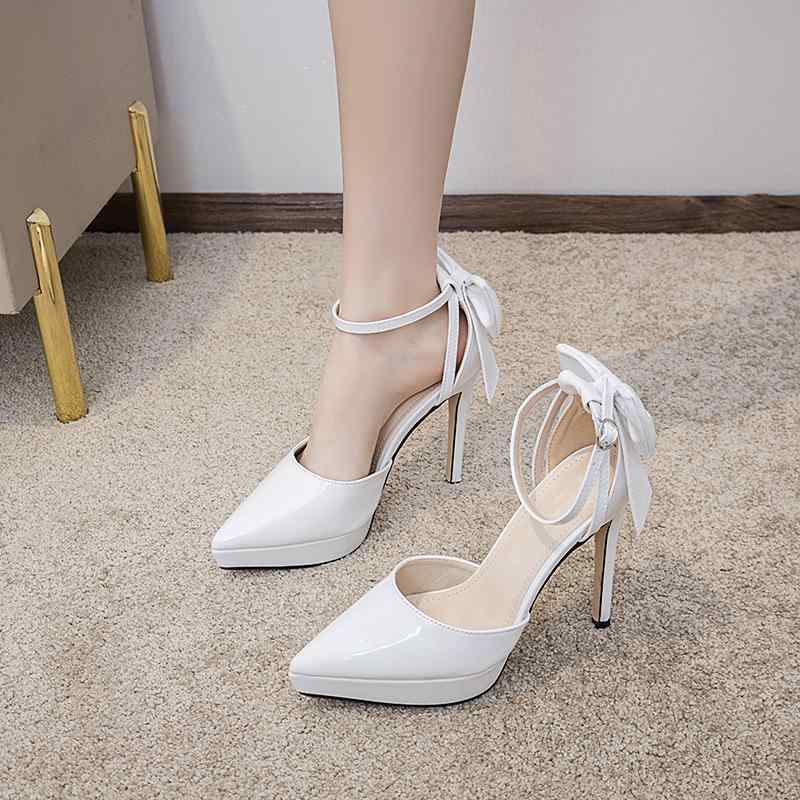 サンダル 女性用 細ヒール 防水 中空 ウェッジ ウェディングシューズ 白色 漆皮 スエード 杏色 超高ヒール 尖頭 甘め 夏 軽量 超繊維 ラバーソール バックル クロスストラップ