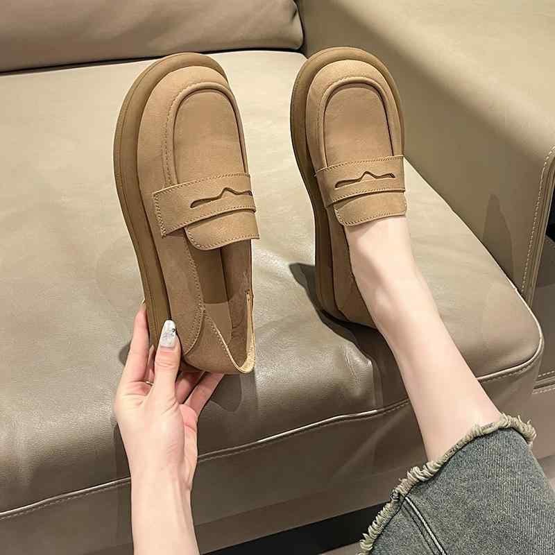 レディース レディース ローファー 復古 ベーシック スエード 靴 かわいい 女性用 フラットシューズ 丸トゥ 平底 超繊維 素材 快適 シンプル 日常使い 通勤 普段着 低カット ラバーソール 耐摩耗 PU ライニング ピュアカラー ライトブラウン ア