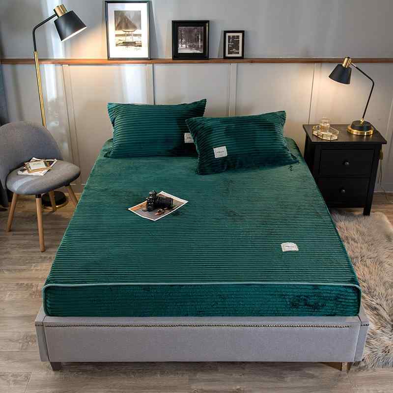 ベッドカバー フランネル 厚手 保暖 シングル サイズ 120cm 200cm ピローケース 付き 純色 グリーン ブラウン ベージュ ピンク イエロー グレー ブルー レッド ポリエステル 綿混 吸湿性 柔らかい 通年 寝室用