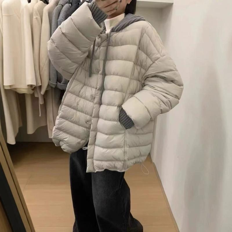 レディース ダウンジャケット 韓国風 帽子付き 脱着可能 白?? 羽?服 2025 冬 新款 白色 厚手 圧花柄 暖か コート 米白色 コーヒー色 ミドル丈 長袖 ルーズフィット 保暖 軽量 綿混 ポリエステル ジャンパー 外套 冬用 アウター