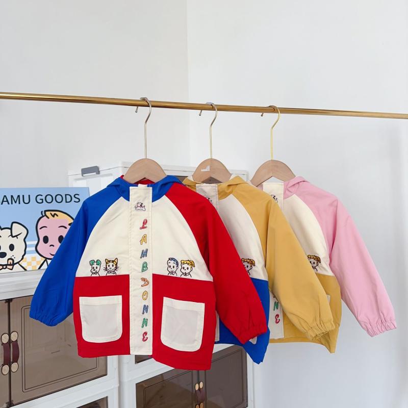 キッズ 男女 フリース コート コットン 刺繍 連帽 切り替え ピンク 赤 長袖 ミドルレングス 柔軟 厚手 動物柄 カード柄 アルファベット柄 秋 秋冬 カジュアル 子供服 トップス ジャケット コート 普段使い アウトドア 軽量 吸湿速乾