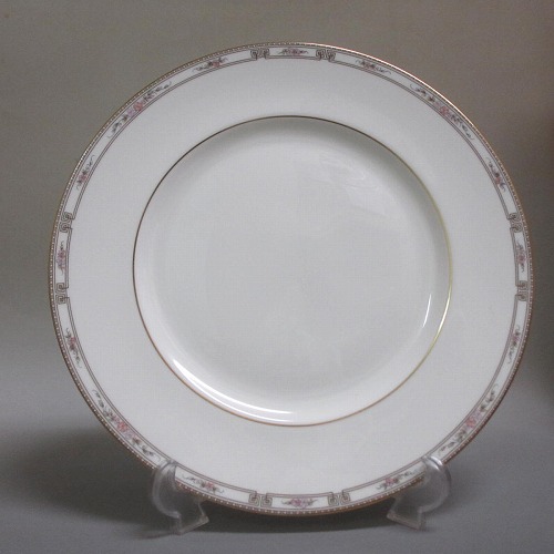 ★ Wedgwood/ウェッジウッド　コルチェスター/COLCHESTER　φ27　ディナープレート　　新入荷【中古】