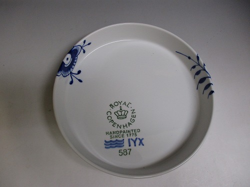 ★ロイヤルコペンハーゲン/Royal Copenhagen  ブルーフルーテッド・メガ オーヴン御召しもの  新入荷【中古】