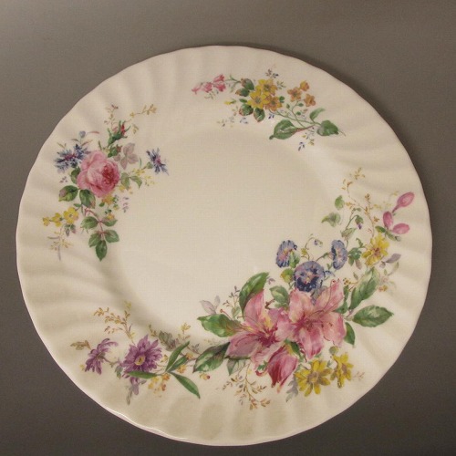 楽天市場】ロイヤルドルトン Royal Doulton ブランブリーヘッジ