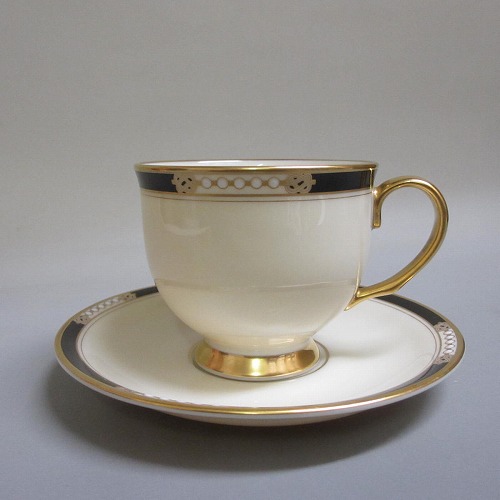 A★レノックス/LENOX　ハンコック/HANCOCK 　カップ＆ソーサー　ゴールド＆ブラック/パール　新入荷【中古】