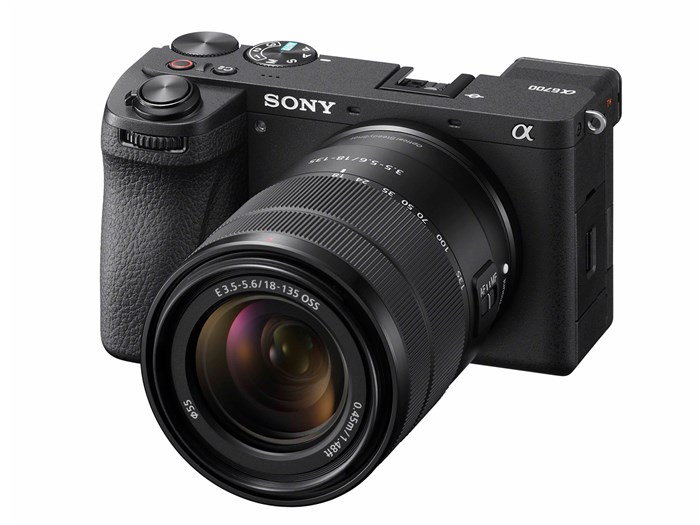 α6700 ILCE-6700M 高倍率ズームレンズキット [ブラック]｜沙羅の木店