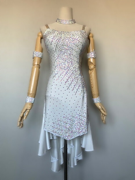 楽天市場】【送料無料】社交ダンス ラテン ドレス 競技ダンス 衣装 学