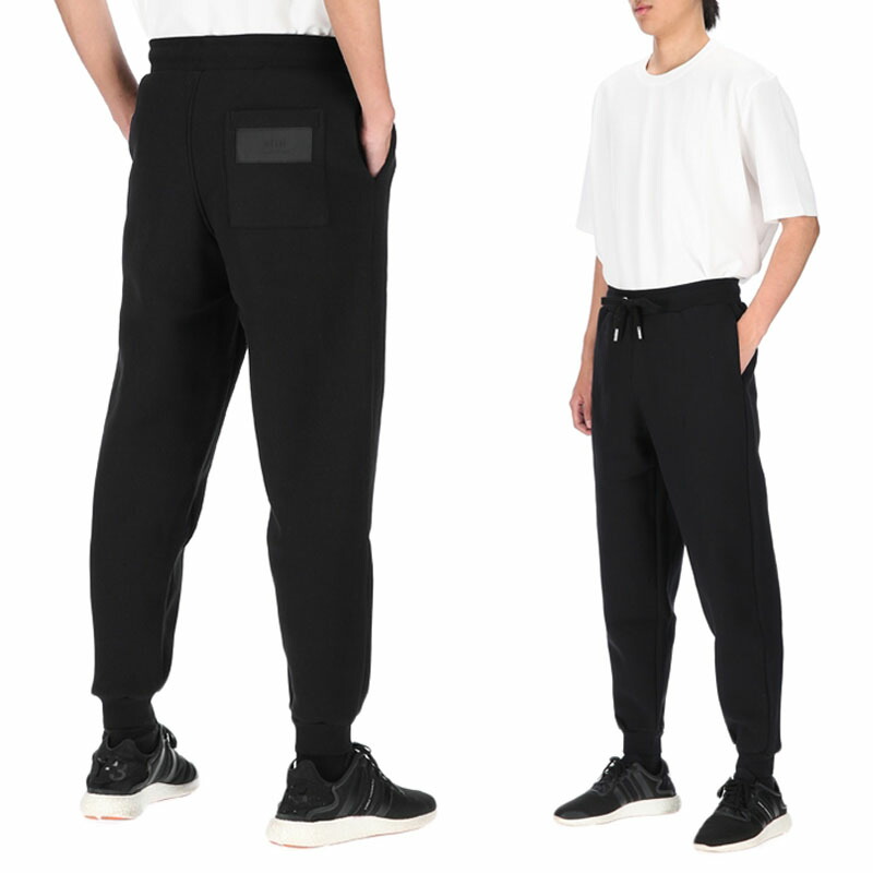 黒スウェットベルトパンツシューズにアミパリスAMIPARISパーカー Ami De Coeur ジップパーカー ブラック | AMI PARIS