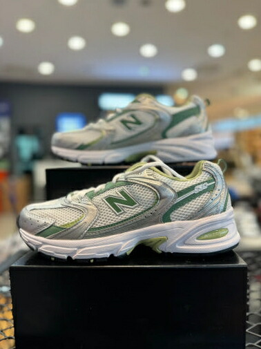 NEW BALANCE 【置き目品】 ニュー平衡にする 韓国 KOREA HE\u0026SHE [貨物輸送無料]  メンズ スニーカー 駈けっくら靴 心地好い靴 ゴルフ靴 表どおり 運動すること靴 ボックス席あり 運動競技靴 デイリー靴 お勧め 成年者 MR530ADB スニーカー-メンズ靴