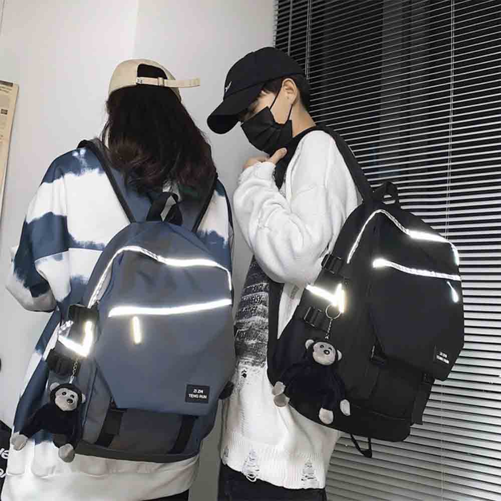 最大15 クーポン チャーム付き バックパック アウトドア レディース 男女兼用 大容量 ユニセックス メンズ 反射材付き