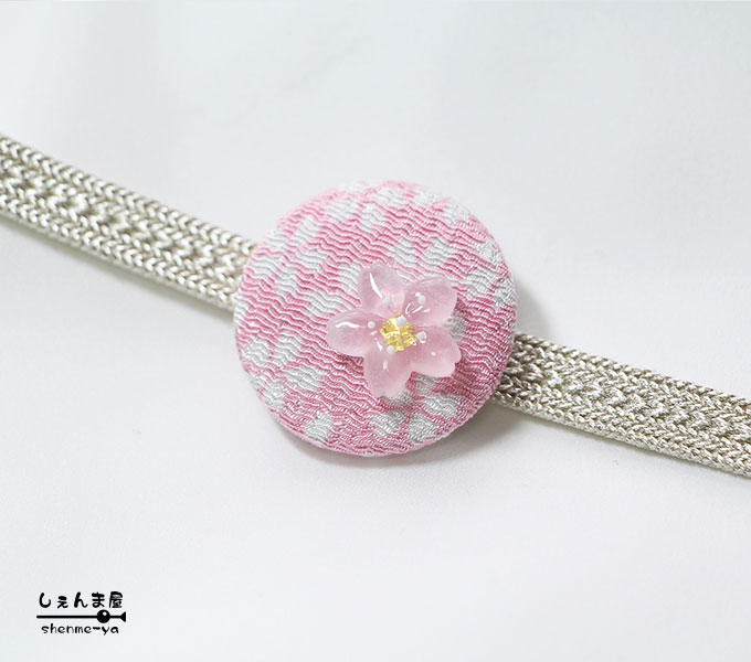 楽天市場】NEW 幸せを呼ぶ鈴蘭。o○とんぼ玉 帯飾り【和装 着物 帯留