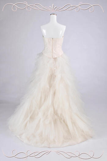 楽天市場 感謝祭 ウェディング ドレス レンタル 9号 ツーピース胸 花 Pl006 挙式 2次会にもおすすめ ふわふわのスカートで天使のような花嫁に 大きめのコサージュがポイントのシンプルだけどかわいいドレス レンタル レンタルとギフト しあわせ創庫