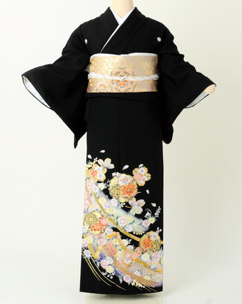 【10％OFFクーポン配布中】黒留袖レンタルフルセット「雪輪に几帳黄緑霞み」a188（146～161cm位）【レンタル】【送料無料】母 祖母 親族 結婚式 披露宴 オールシーズン 13,536円