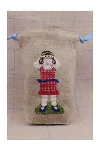 楽天市場 Sajou クロスステッチ刺繍キット リトルガール 小物袋 Little Girls Cross Stitch Kit Rosalie Model 上級者 輸入 Kit Pdc Mup Saj 32 予約 クロスステッチ手芸雑貨シーボンヌ