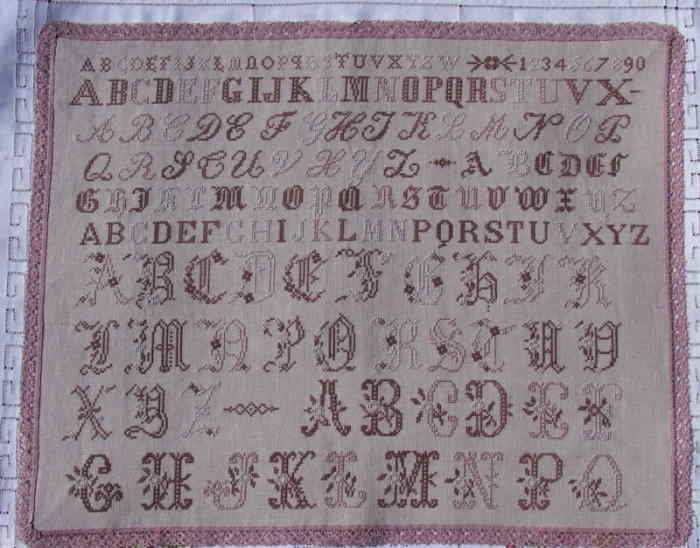 ルフレ・ドゥ・ソワ（ Reflets de Soie ) クロスステッチ 刺繍 キット 【 Rose Chocolat&eacute; - pack de soies 】 フランス 海外 輸入 上級者 RDS112p｜クロスステッチ手芸雑貨シーボンヌ