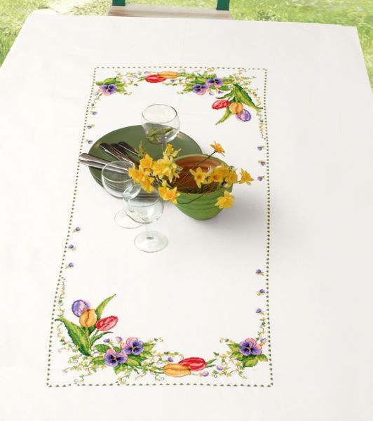 PERMIN フローラル Floral tablecloth クロスステッチ 刺繍 キット デンマーク ペルミン 58-8308 【送料無料】
